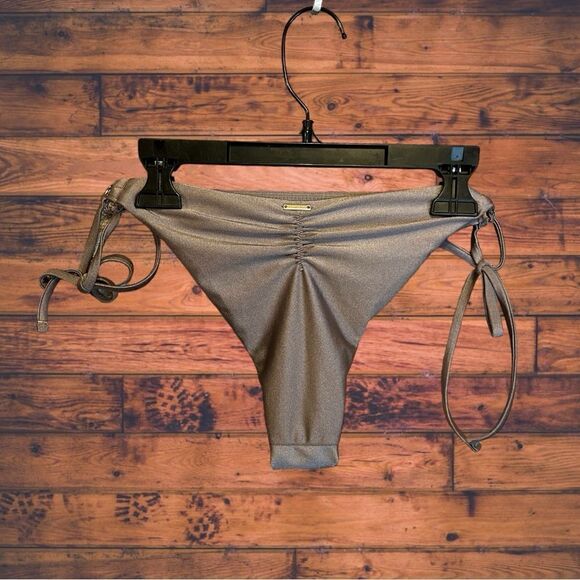 5 for $25🔥Victoria's Secret Champagne Swimsuit Bottoms Medium - Picture 2 of 6